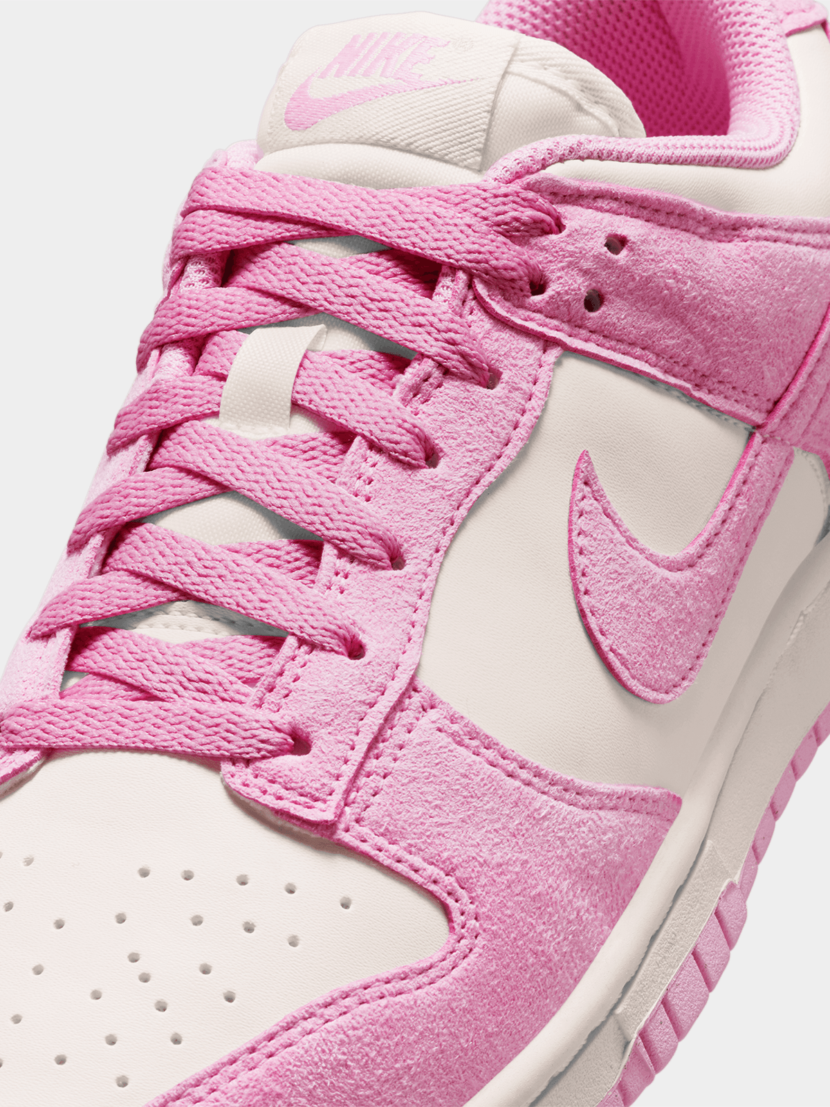 Nike Women Dunk Low Pink Foam